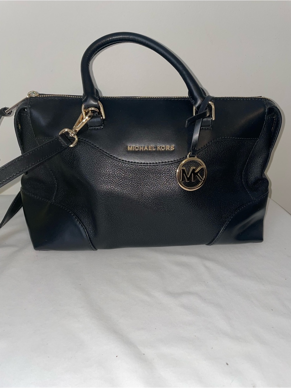 Michael Kors Black Leather Maya Purse